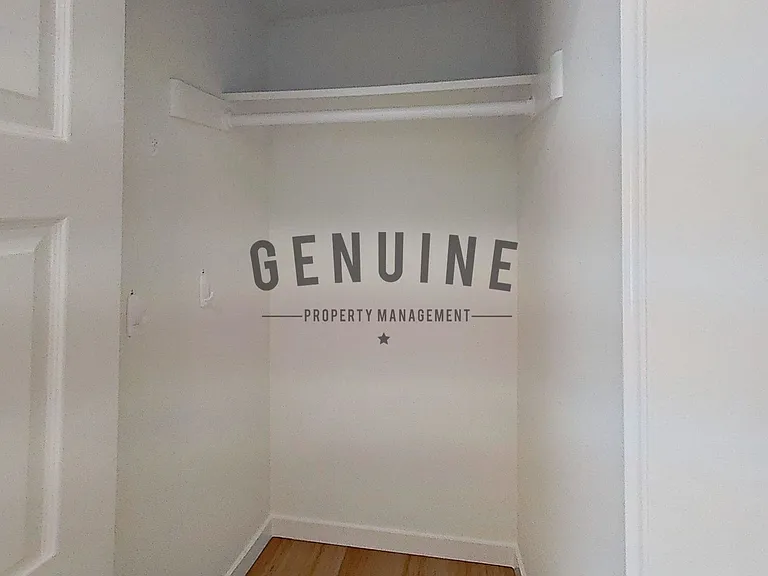 1008 England St — Photo 19