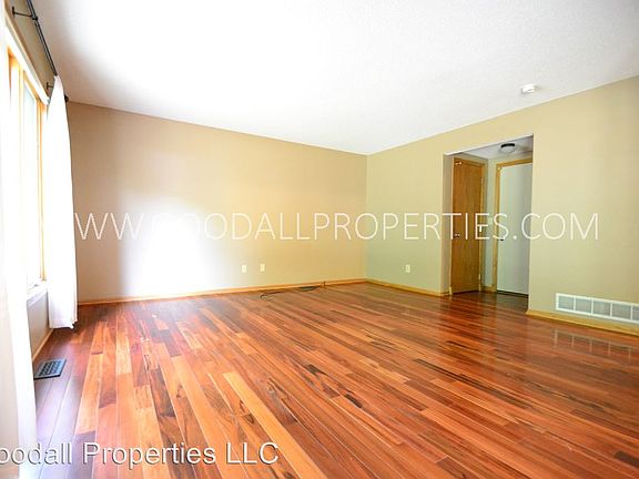 4th image of 2473 Scenic Valley Dr