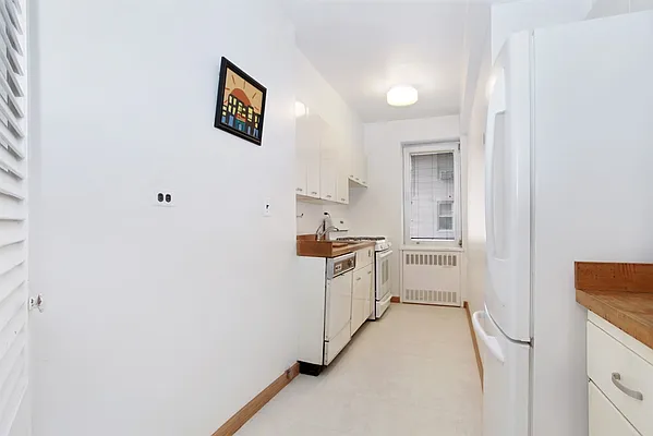 Sold by Corcoran | media 9