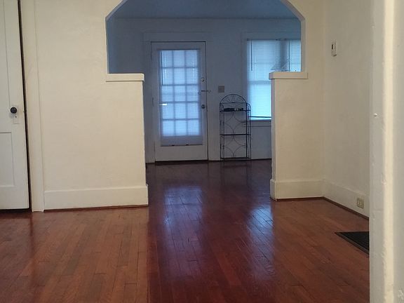 3rd image of 8823 Park Heights Ave