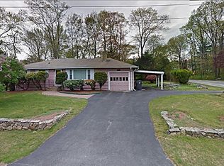 105 Oak St, Avon, MA 02322
