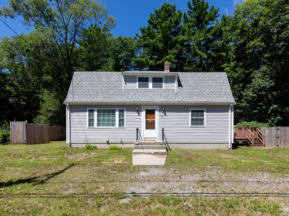 49 Cromesett Road, Wareham, MA 02571