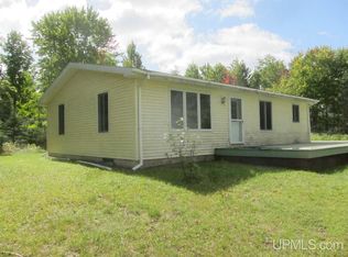 13532 N Newberg, Channing, MI 49815