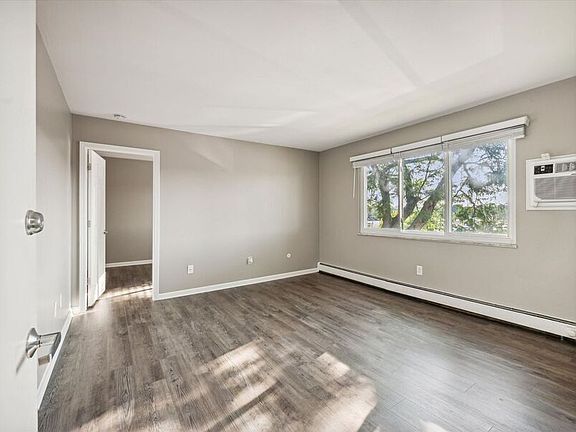 2nd image of 4060 Royer Rd APT 33