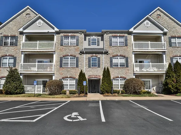 6 Monarch Trace Ct APT 206, Chesterfield, MO 63017