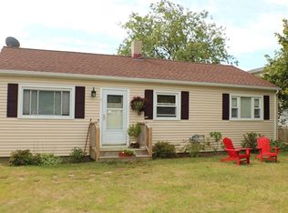 4 Rio Dr, Gloucester, MA 01930