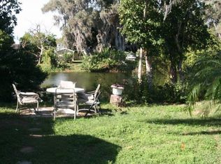 4610 Xenia St N, Saint Petersburg, FL 33714