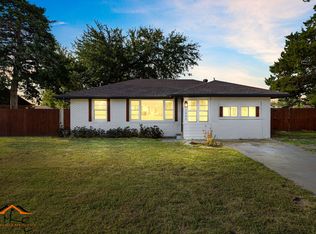 2443 Townsend Dr, El Reno, OK 73036