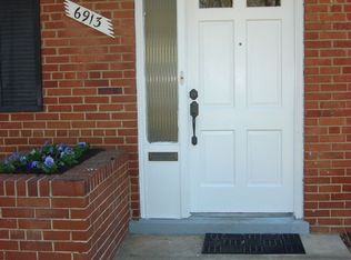 6913 Furman Pkwy, Riverdale, MD 20737