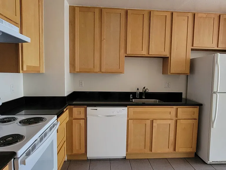 6533 Geary Blvd #1 — Photo 9
