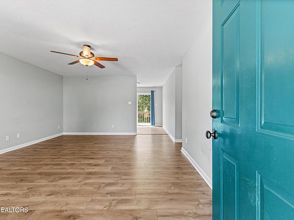 5th image of 1223 Clendenen Rd