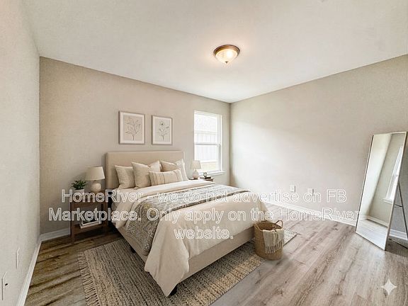 3rd image of 1182 Hayward Loop