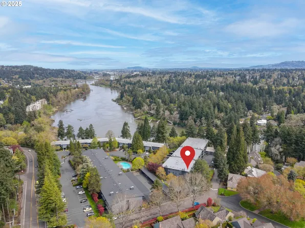 200 Burnham Rd Unit 200, Lake Oswego, OR 97034
