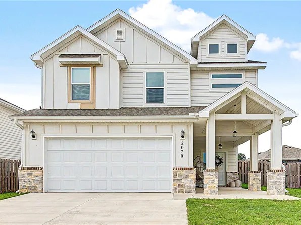 2070 Wildflower Dr, Centerton, AR 72719
