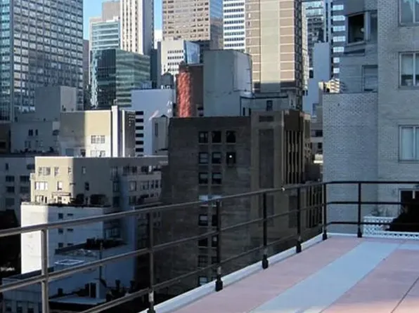 209 East 56th Street image 32 of 34