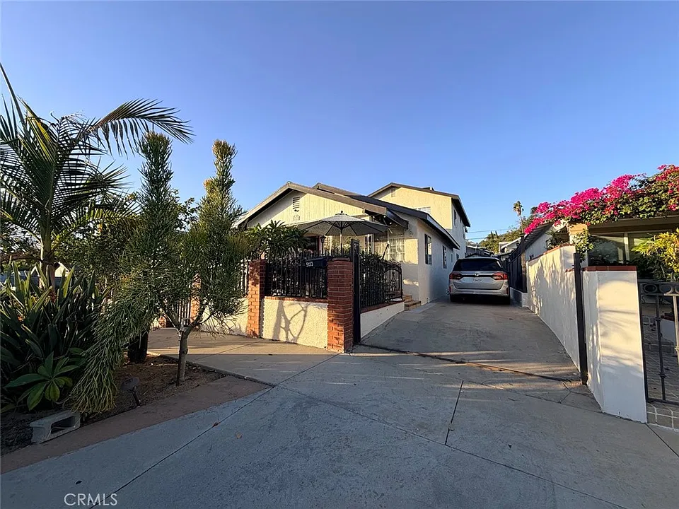 5153 Almaden Dr