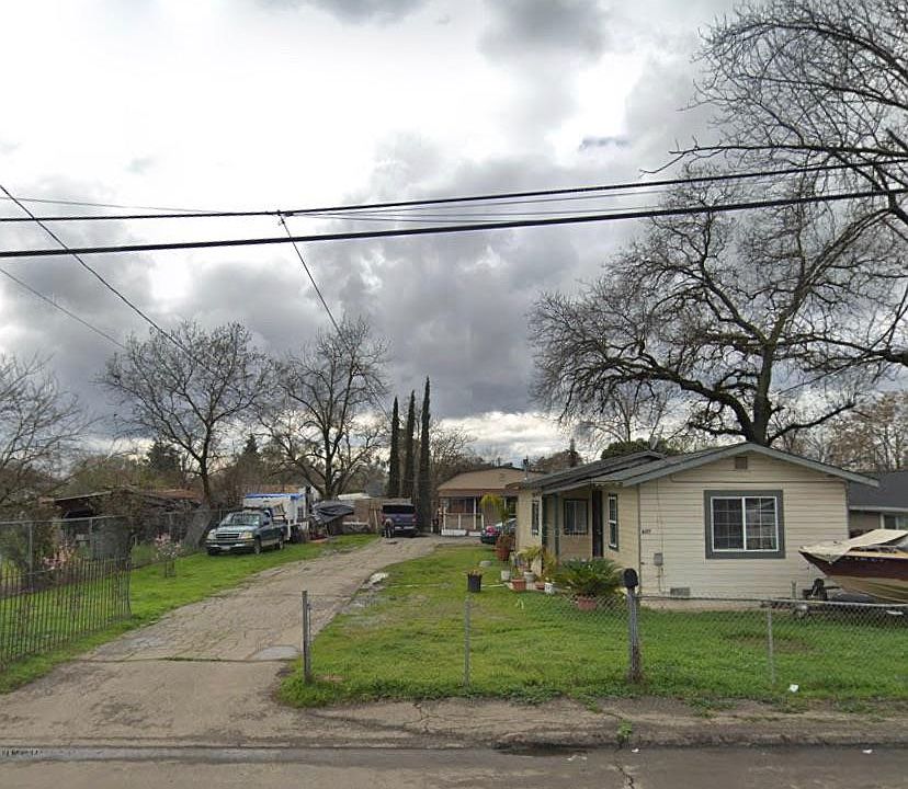 1st image of 631 N Oro Ave