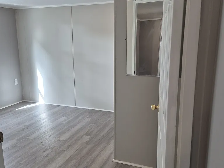 901 Massachusetts Ave #105 — Photo 11