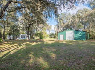 18510 Hamilton Rd, Dade City, FL 33523