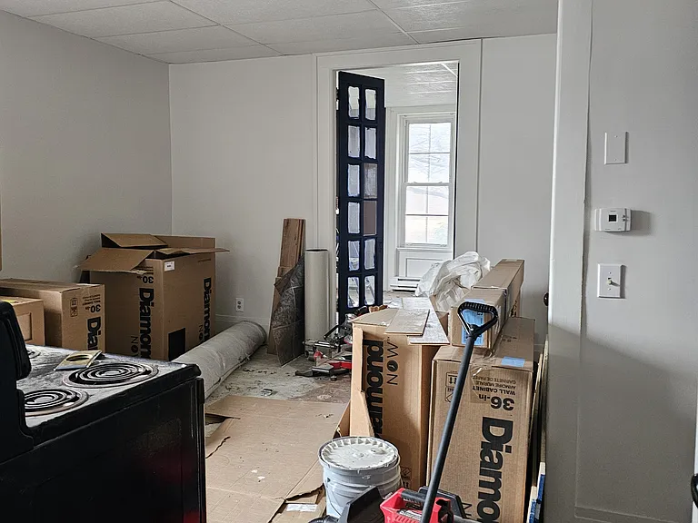 188 N Main St #B — Photo 5