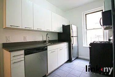 Rented by Link NY Realty
