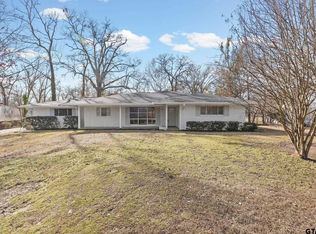 1106 S Williams Ave, Mount Pleasant, TX 75455