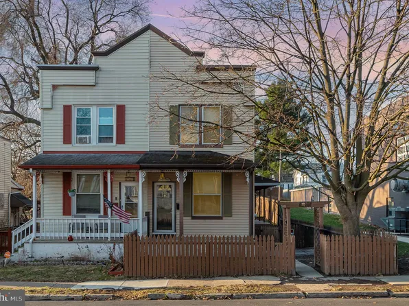 6731 Huntingdon St, Harrisburg, PA 17111