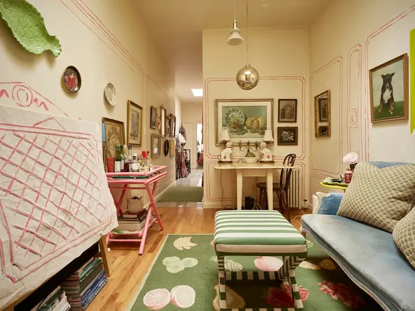 955 Grand St APT 4R, Brooklyn, NY 11211