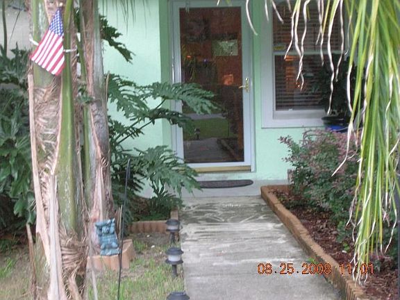 2nd image of 209 Arlington Ave