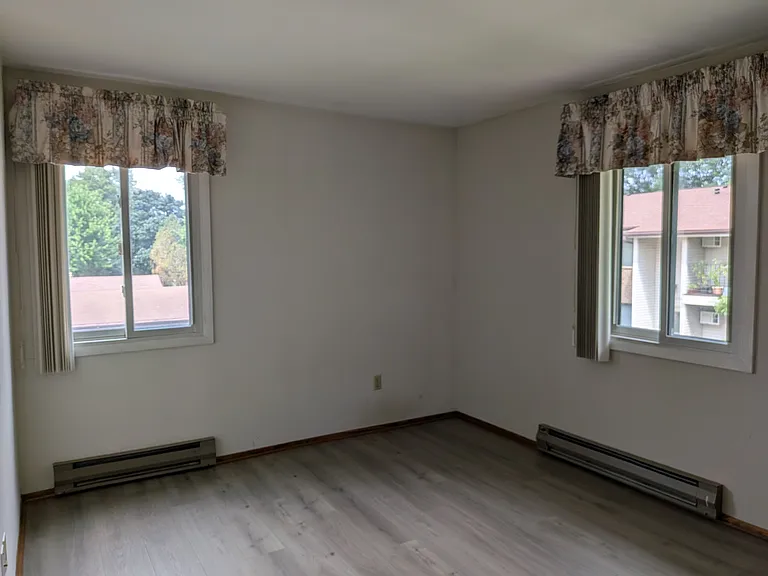 Bedroom 2 without furniture