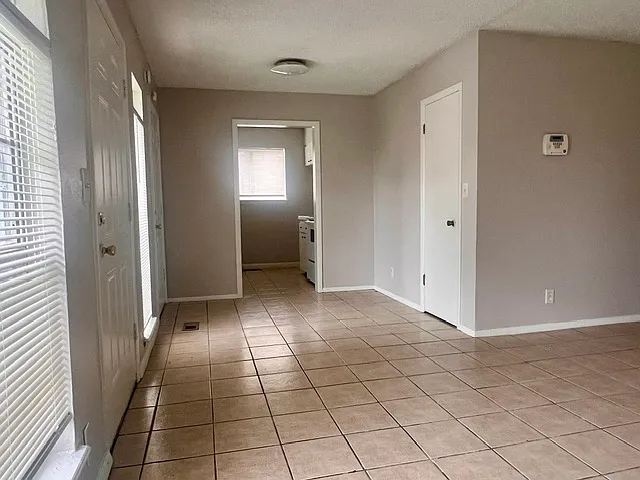 6321 S Owasso Pl — Photo 5
