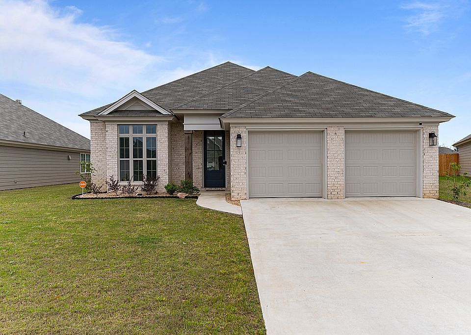 1st image of 10717 Lismore Cir