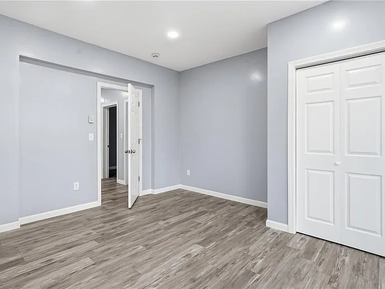 62 Cypress St #2 — Photo 23
