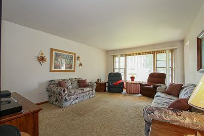 2nd image of 6746 W 91st St