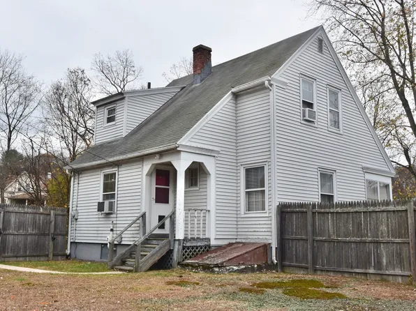 106 Brookdale Lane, Waterbury, CT 06705