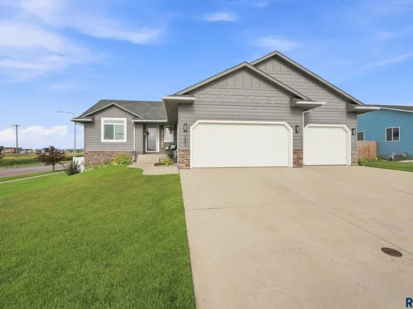101 N Jenny Ave, Tea, SD 57064