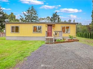 1343 NE Echo Dr, Bremerton, WA 98311