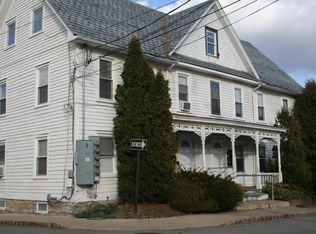 7 Washington St APT 1, Newton, NJ 07860