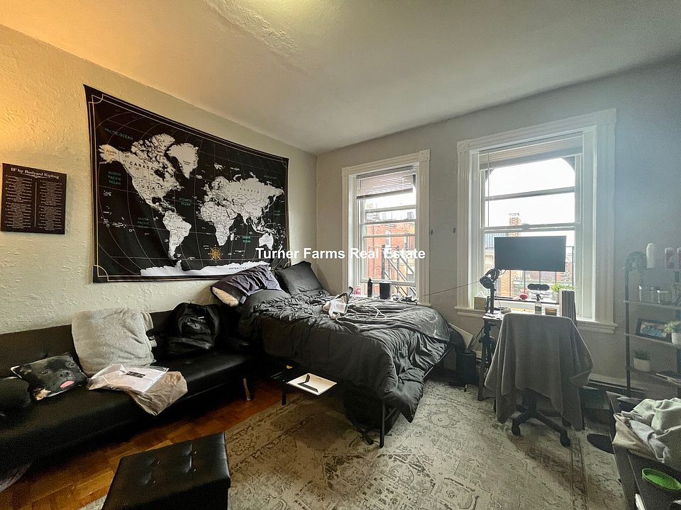 1st image of 40 Anderson St APT 19