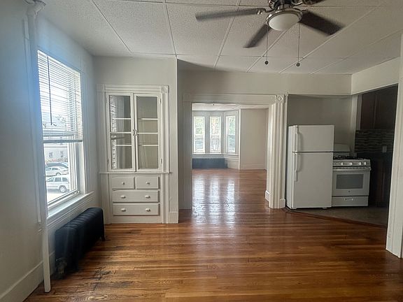 2nd image of 177 Blaine St APT 2