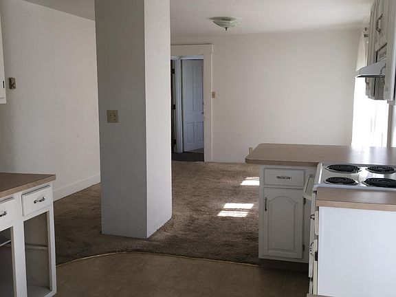 4th image of 234 S 8th St