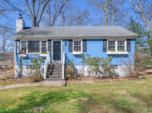 7 Madeline Drive, Ridgefield, CT 06877