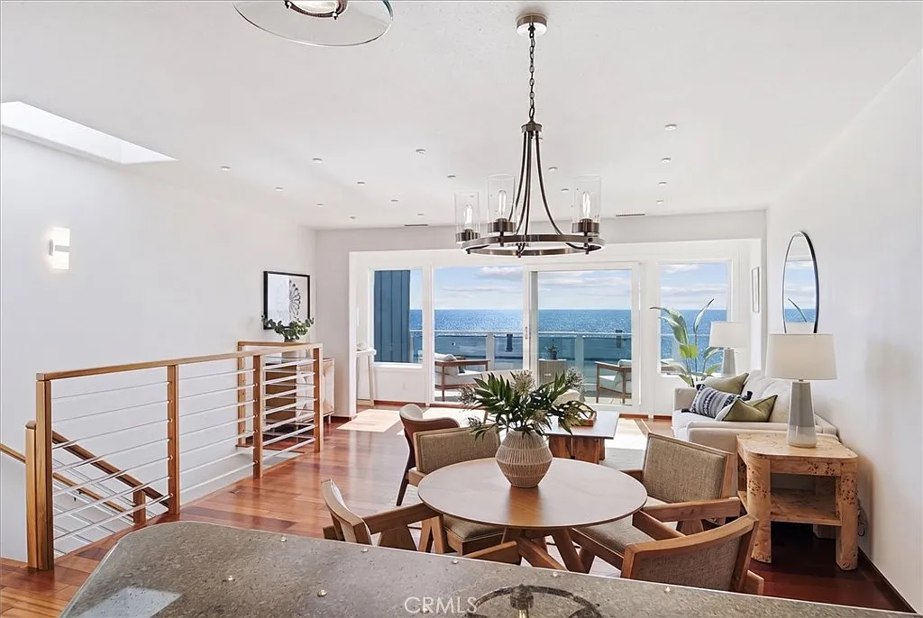 3 bed, 3.5 bath, 1500 sqft, $7,000 — Photo 4