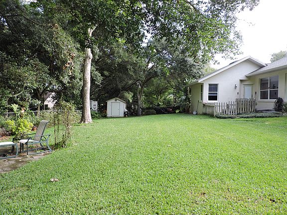 Rear yard view with shed