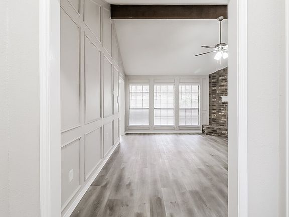 3rd image of 5105 Fairmount Dr