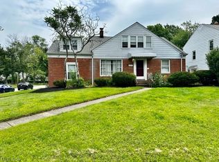 2031 Campus Rd, Cleveland, OH 44121