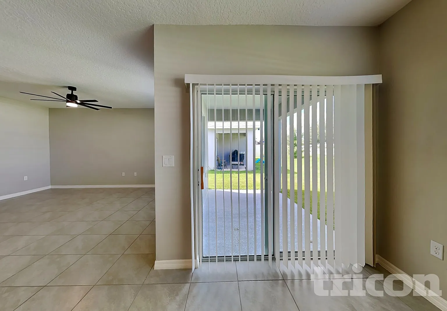 433 Noble Avenue Davenport FL — Photo 4