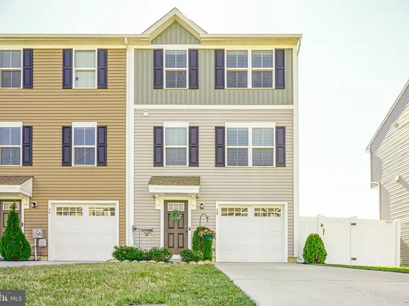 38 Burr St, Williamstown, NJ 08094