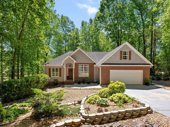 753 Saint Andrews Loop, Sanford, NC 27332