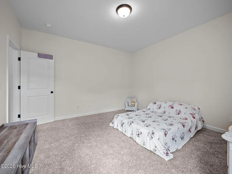 251 Breakwater Dr — Photo 38